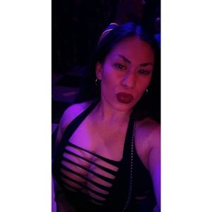 Meet your Posher, Carla